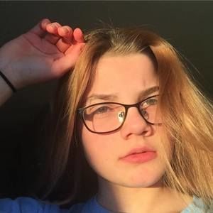 Meet your Posher, Mia